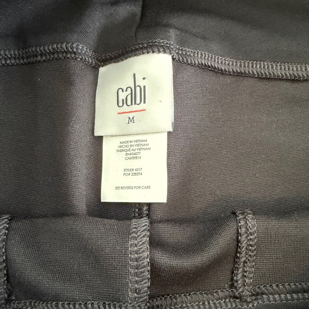 Cabi 4517 Black Ankle Zip Ponte Leggings Sz M NWOT Elevated Athleisure Travel - Picture 5 of 8